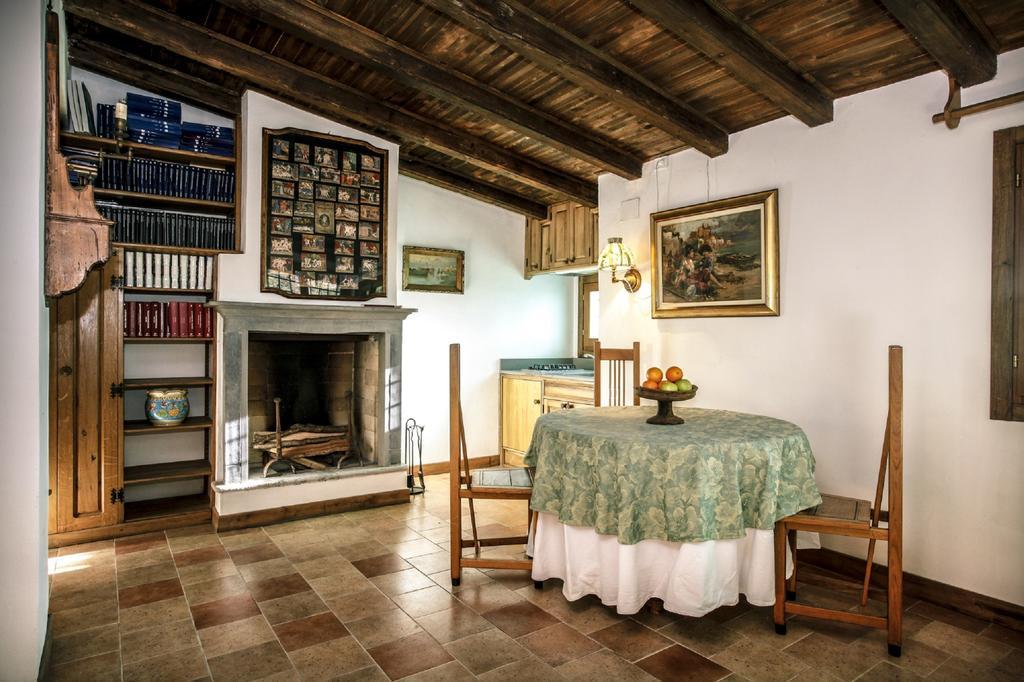 Agriturismo Il Mirabile Bed & Breakfast เตรสโกเรบัลเนอาริโอ ห้อง รูปภาพ